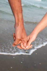 couple-on-beach